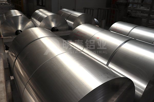 鋁蜂窩芯用鋁箔生產(chǎn)廠家_明泰鋁業(yè)